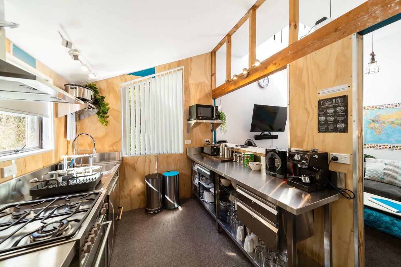 Central, Modern Loft Style Home - 2 Min Walk From Town Queenstown Exterior photo