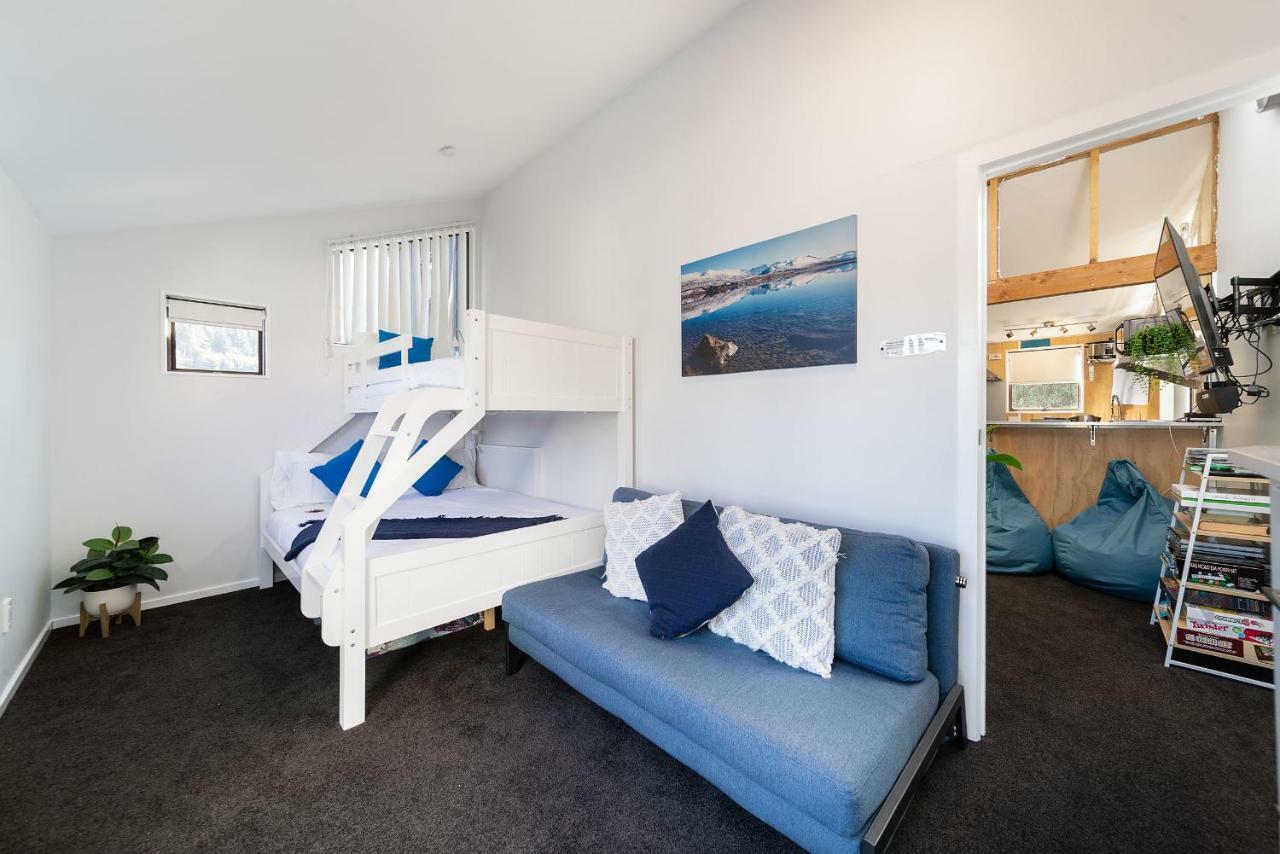 Central, Modern Loft Style Home - 2 Min Walk From Town Queenstown Exterior photo